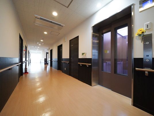 清潔な廊下の一角
