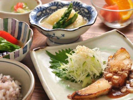 和食の彩り豊かな料理