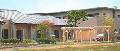 庭に面した外観