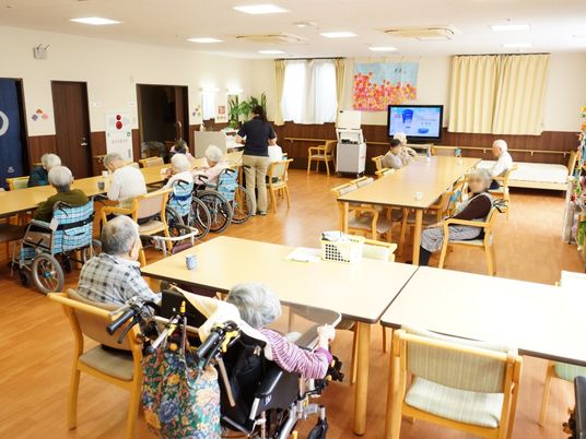 多世代交流ダイニング