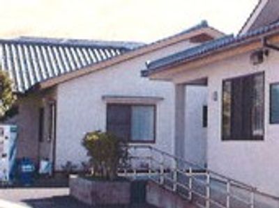 庭付きの外観