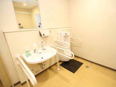 配慮されたトイレ設備