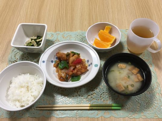 美味しそうな昼食セット