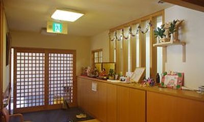 温かな雰囲気の廊下
