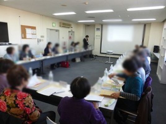 会議中の多目的室