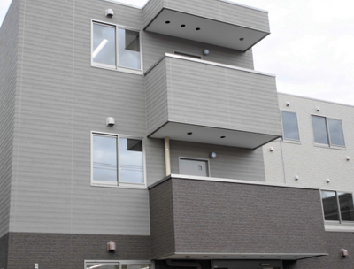 現代的な建物の外観