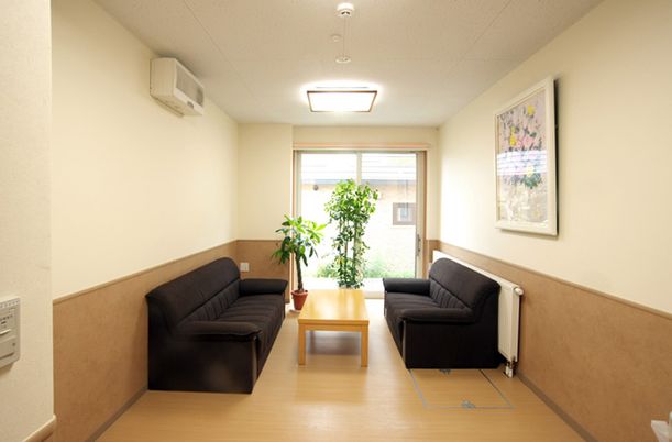 落ち着いた雰囲気の居室