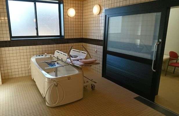 機能的な浴室