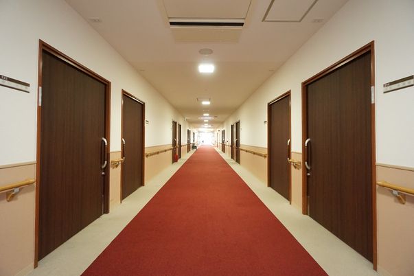 清潔な廊下の風景