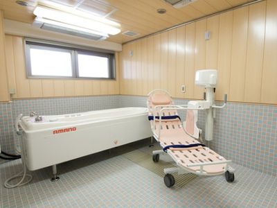 清潔な浴室設備