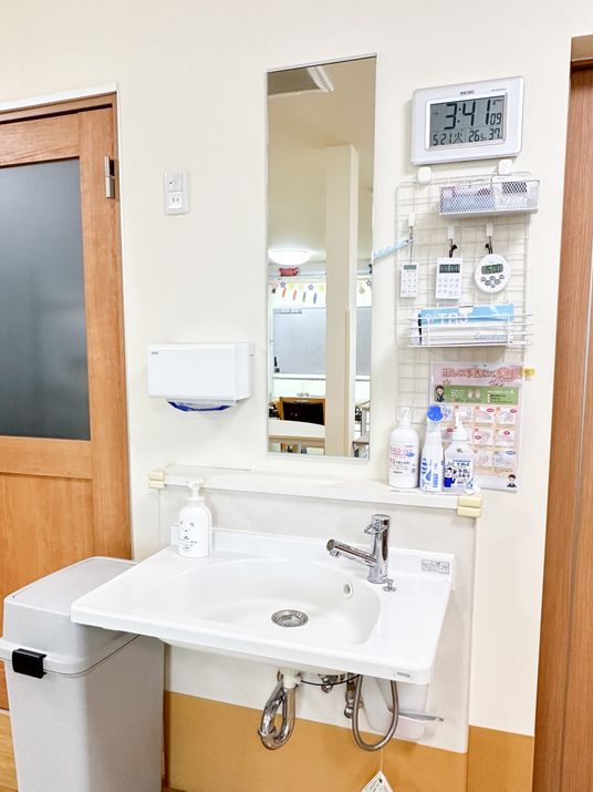 清潔な洗面台