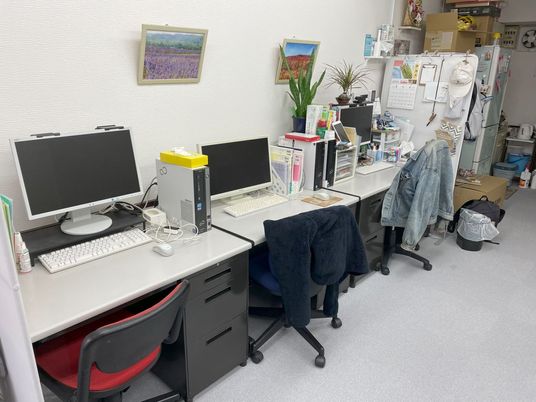スタッフ用作業スペース