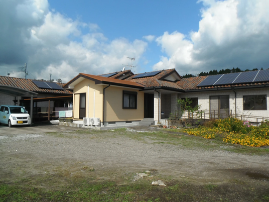 落ち着いた雰囲気の居室