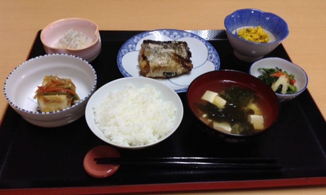 和食の食事セット