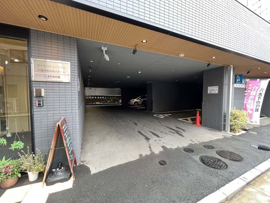広々としたエントランス