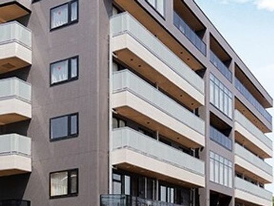 モダンな建物の外観