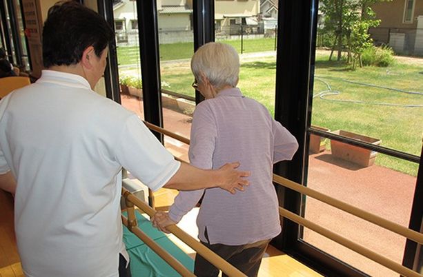 優しい手助け機能訓練室