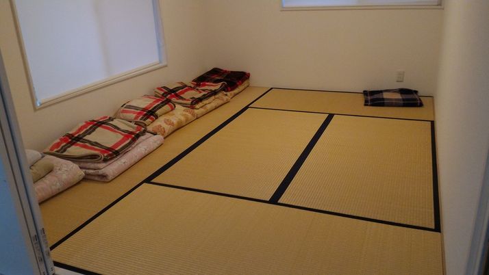 落ち着いた和室