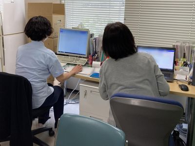 スタッフの作業場