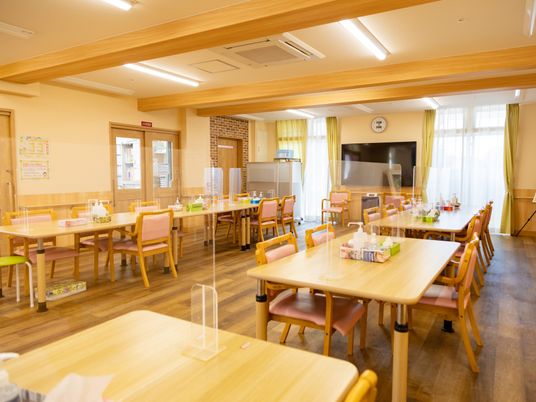 広々とした食堂
