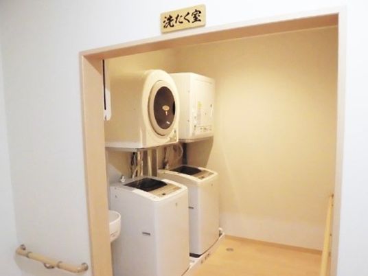 洗濯機と乾燥機の設置