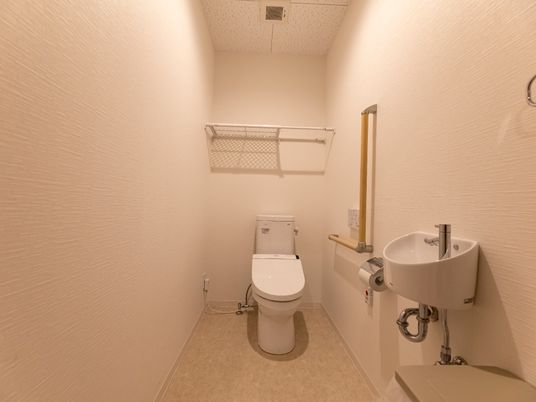 清潔なトイレスペース