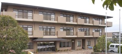 荘厳な外観の建物