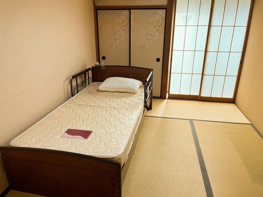 清潔な和室の居室