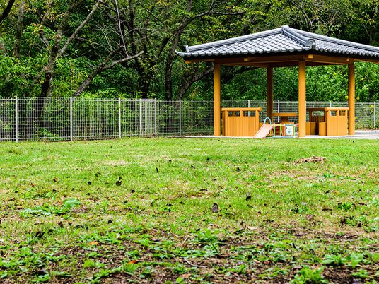 公園風の休憩スポット
