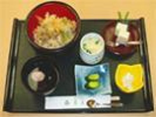 栄養バランスの取れた食事