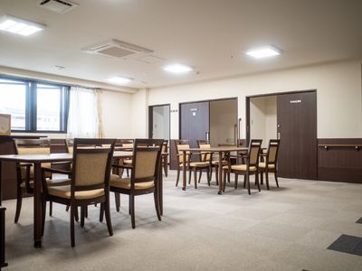 清潔な食堂の風景