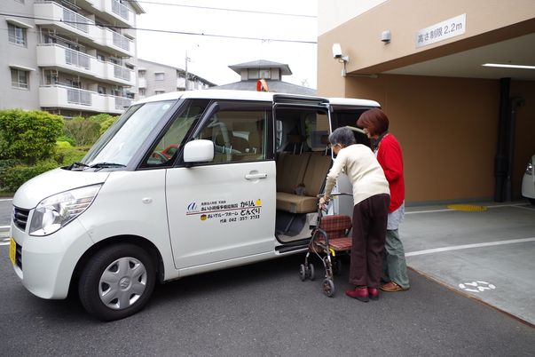 車いす対応送迎車