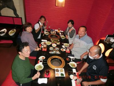 笑顔があふれる食事の時間