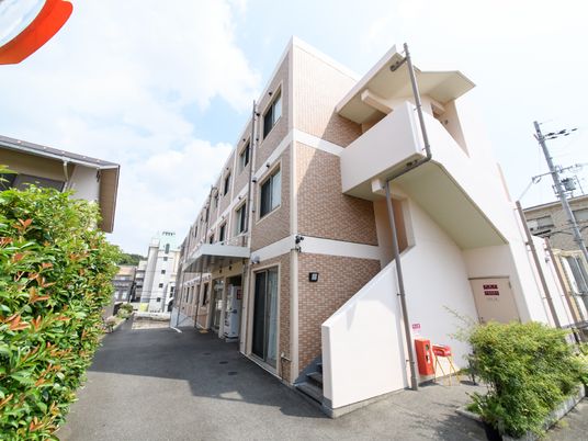 快適な外観の建物