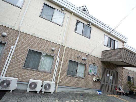 清潔な建物の外観