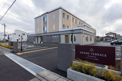 清潔感ある施設外観