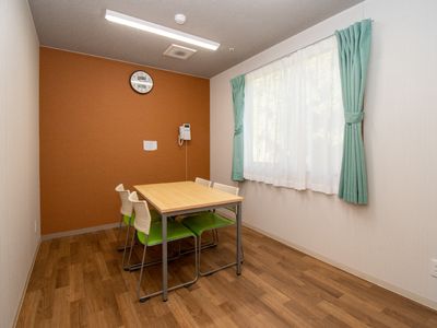 シンプルな居室のインテリア