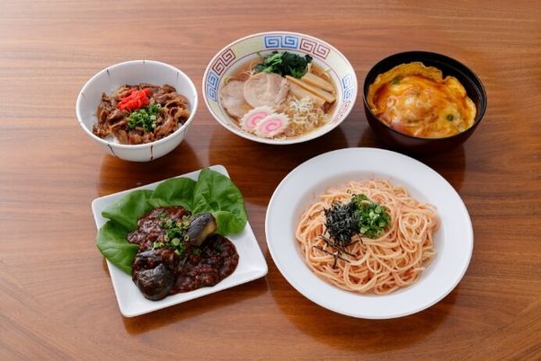 美味しそうな食事の準備