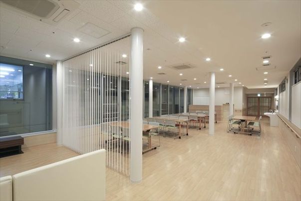 広々とした食堂