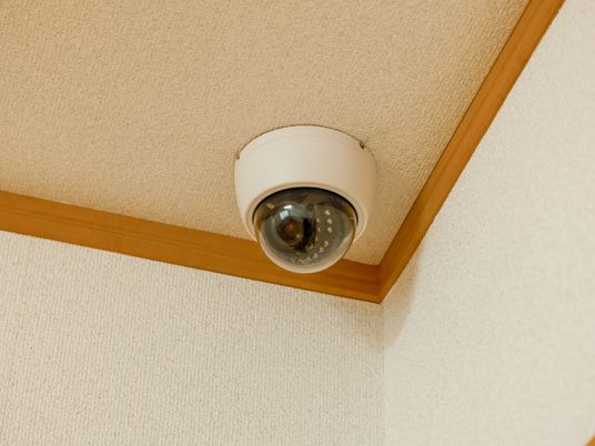天井の監視カメラ
