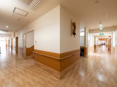 ゆったりとした廊下の様子