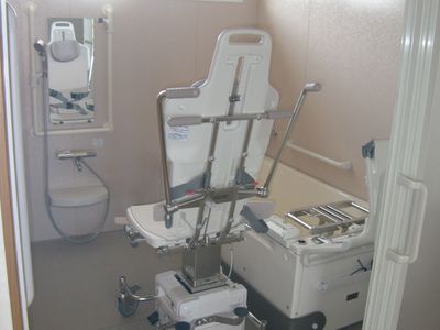 機器が設置された浴室