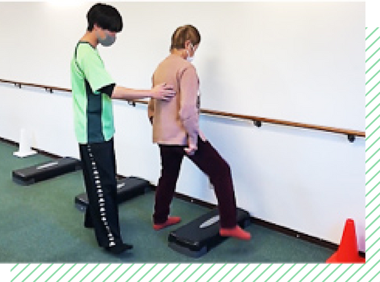 ステップ訓練の様子