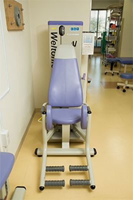 トレーニング機器のある機能訓練室