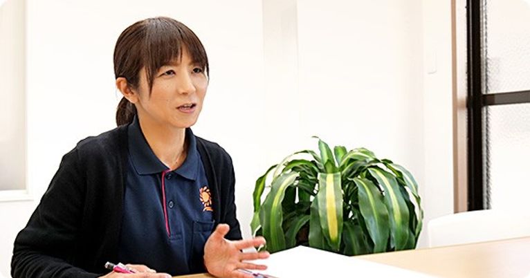 相談中のスタッフイメージ