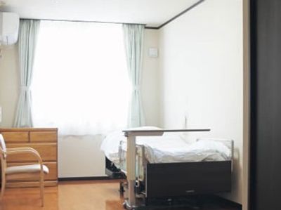 窓辺の静かな居室
