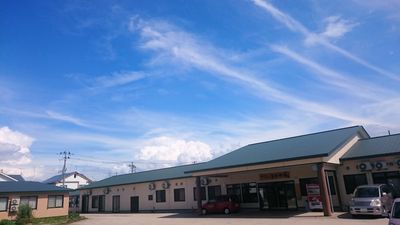 青空の施設外観