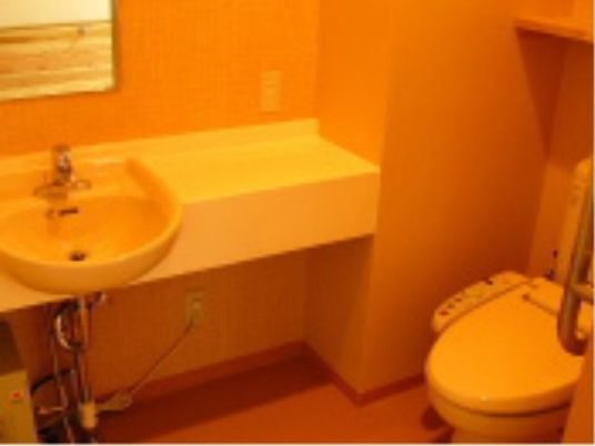 温かみのあるトイレ空間