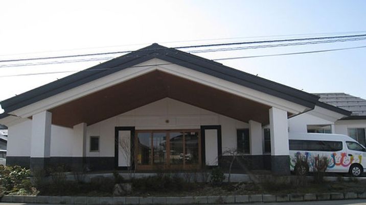 広い平屋の外観