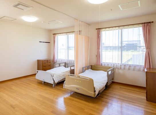 ベッドのある居室